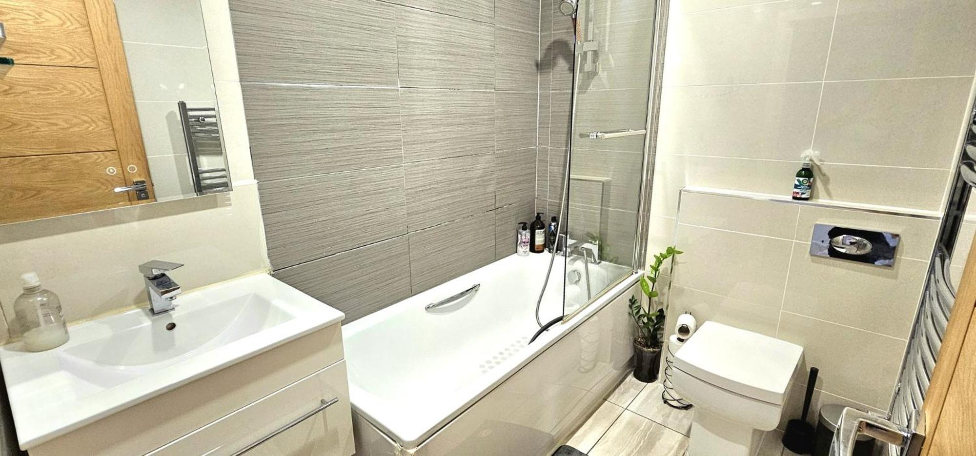 Alpha Accommodations Londra Exterior foto