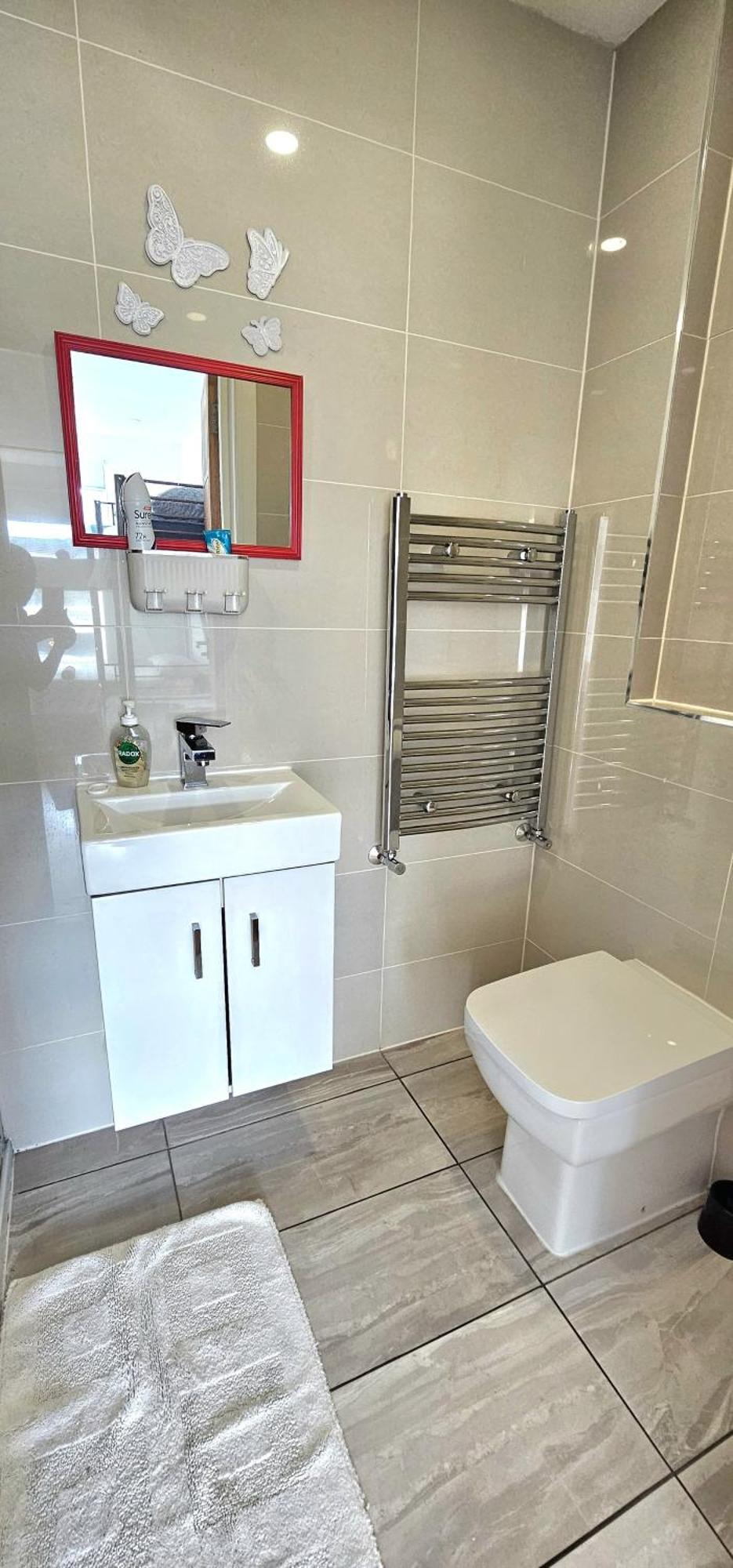 Alpha Accommodations Londra Exterior foto